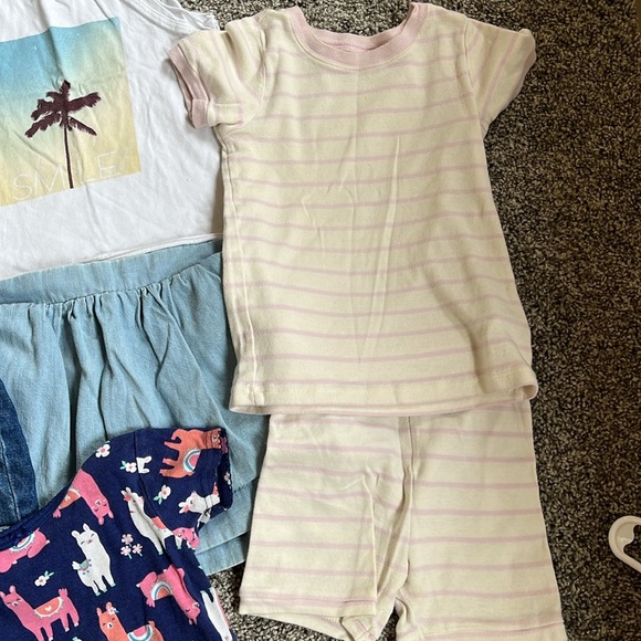 Girls 4t clothing bundle - Picture 5 of 7